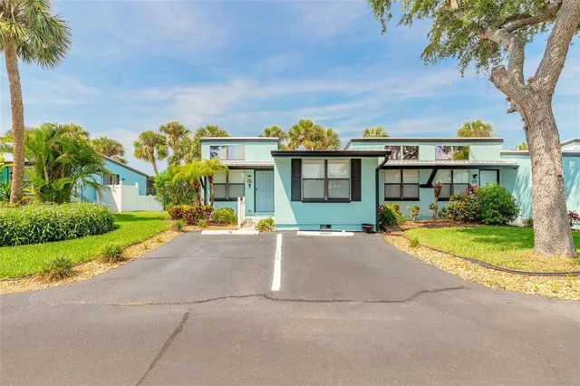 $499,000 | 76 Heather Point Court, New Smyrna Beach, FL 32169