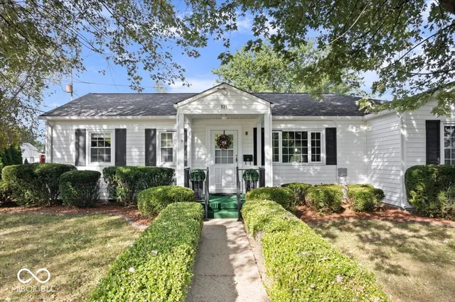 $199,900 | 921 North Willow Street, Rushville, IN 46173