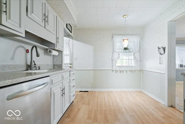 $199,900 | 921 North Willow Street, Rushville, IN 46173