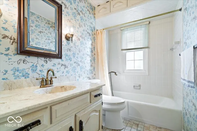 $199,900 | 921 North Willow Street, Rushville, IN 46173