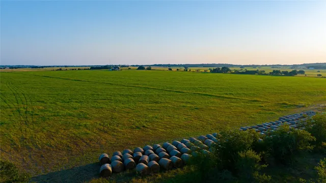 $8,900,000 | Undisclosed Address, Florence, TX 76527