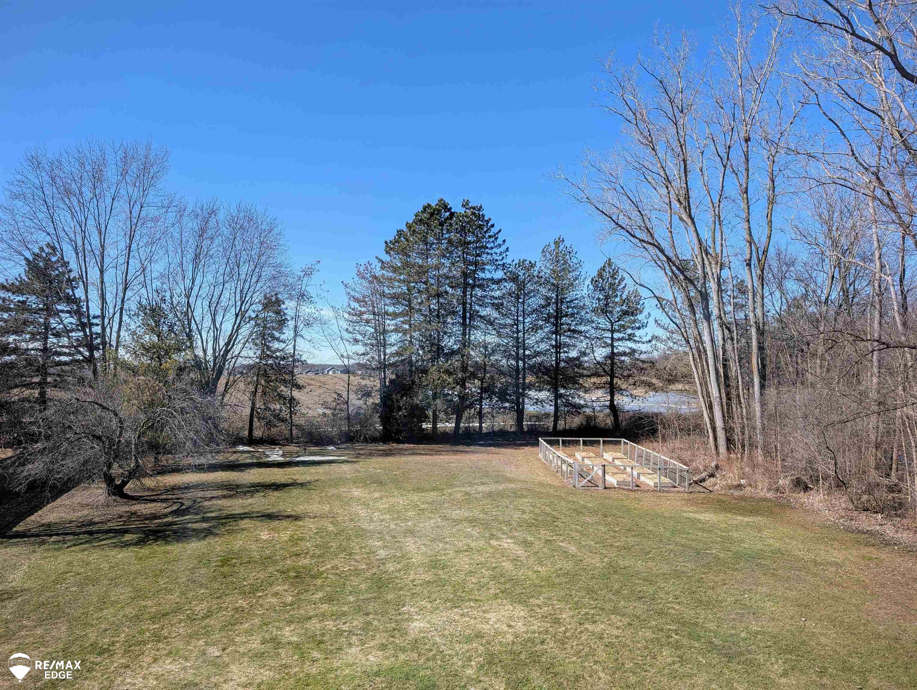 3177 North Oak Road Davison, MI 48423 - Photo 32 of 34 50168508-50324bb4-9195-47a7-8f1c-f0d196ff8dae.JPG