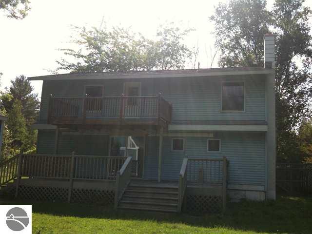 3134 North Three Mile Road Traverse City, MI 49686 - Photo 2 of 9 1706672-1.JPG