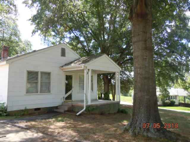 3 Perry Street Liberty, SC 29657 - Photo 1 of 13 Gallery Image 1