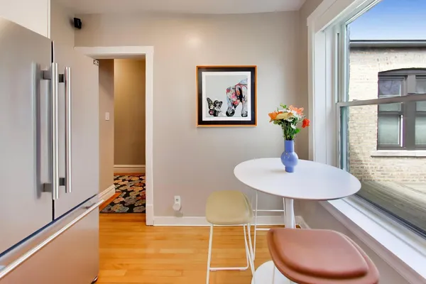 $300,000 | 742 West Wrightwood Avenue, Unit 3, Chicago, IL 60614