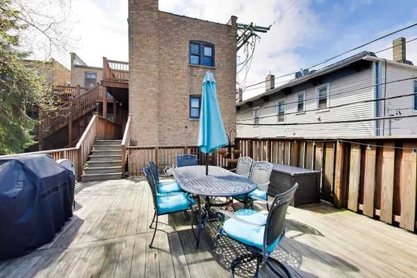 $300,000 | 742 West Wrightwood Avenue, Unit 3, Chicago, IL 60614