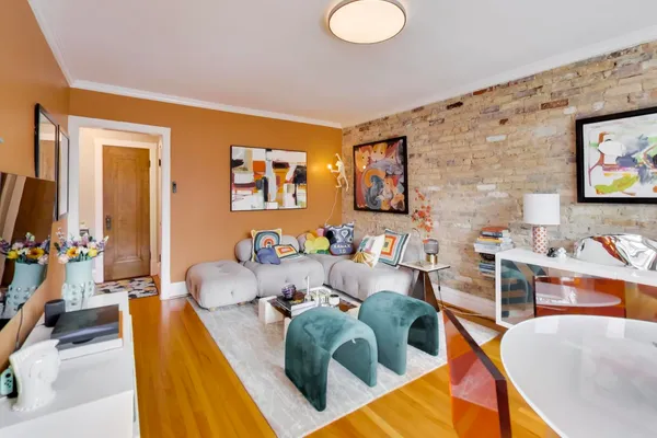 $300,000 | 742 West Wrightwood Avenue, Unit 3, Chicago, IL 60614