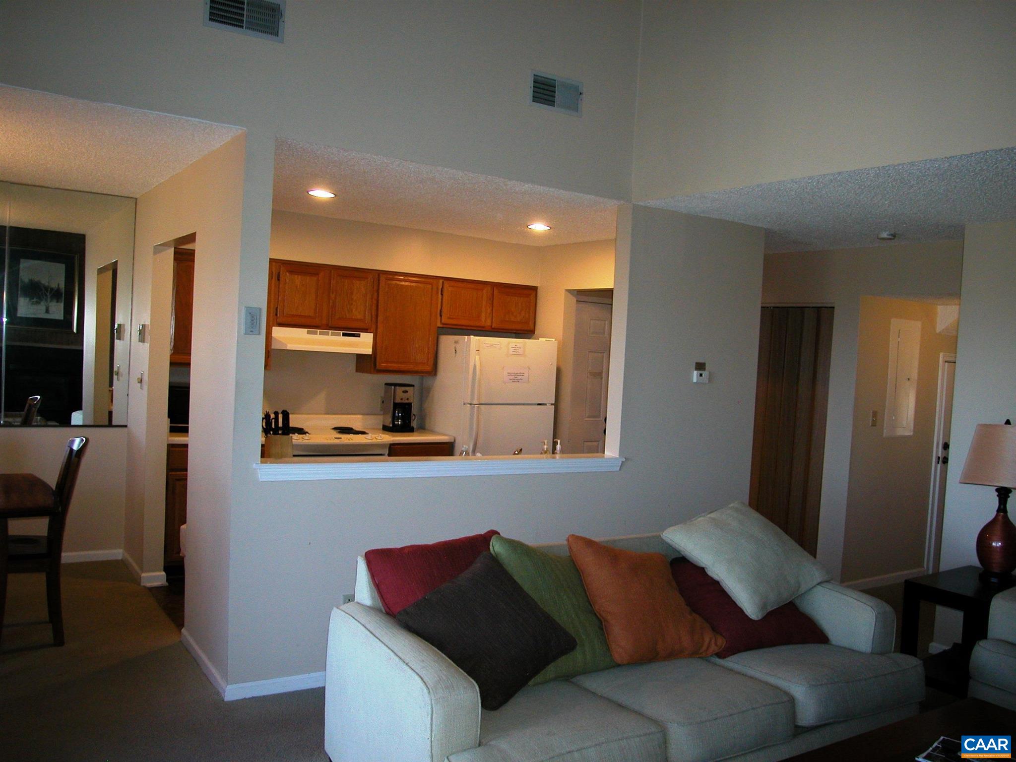 2069 Stone Ridge Wintergreen, VA 22967 - Photo 10 of 13 Gallery Image 10