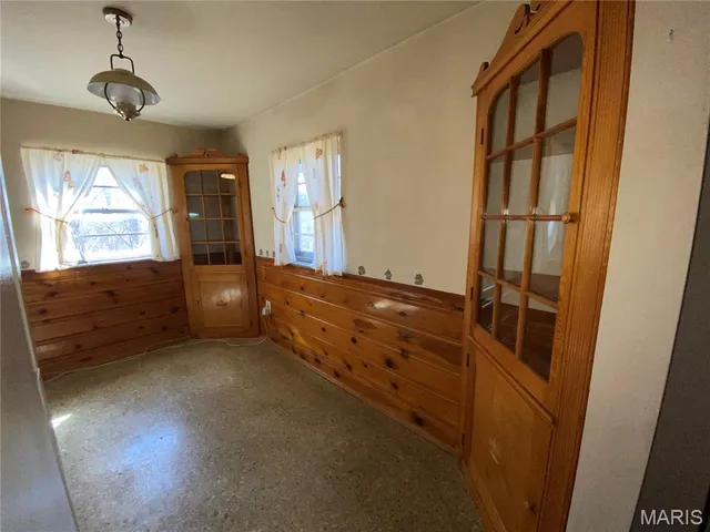 $77,000 | 371 Adrian Drive, St. Louis, MO 63137