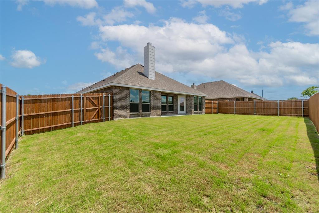 316 Pennington Road Josephine, TX 75173 - Photo 3 of 17 Gallery Image 3