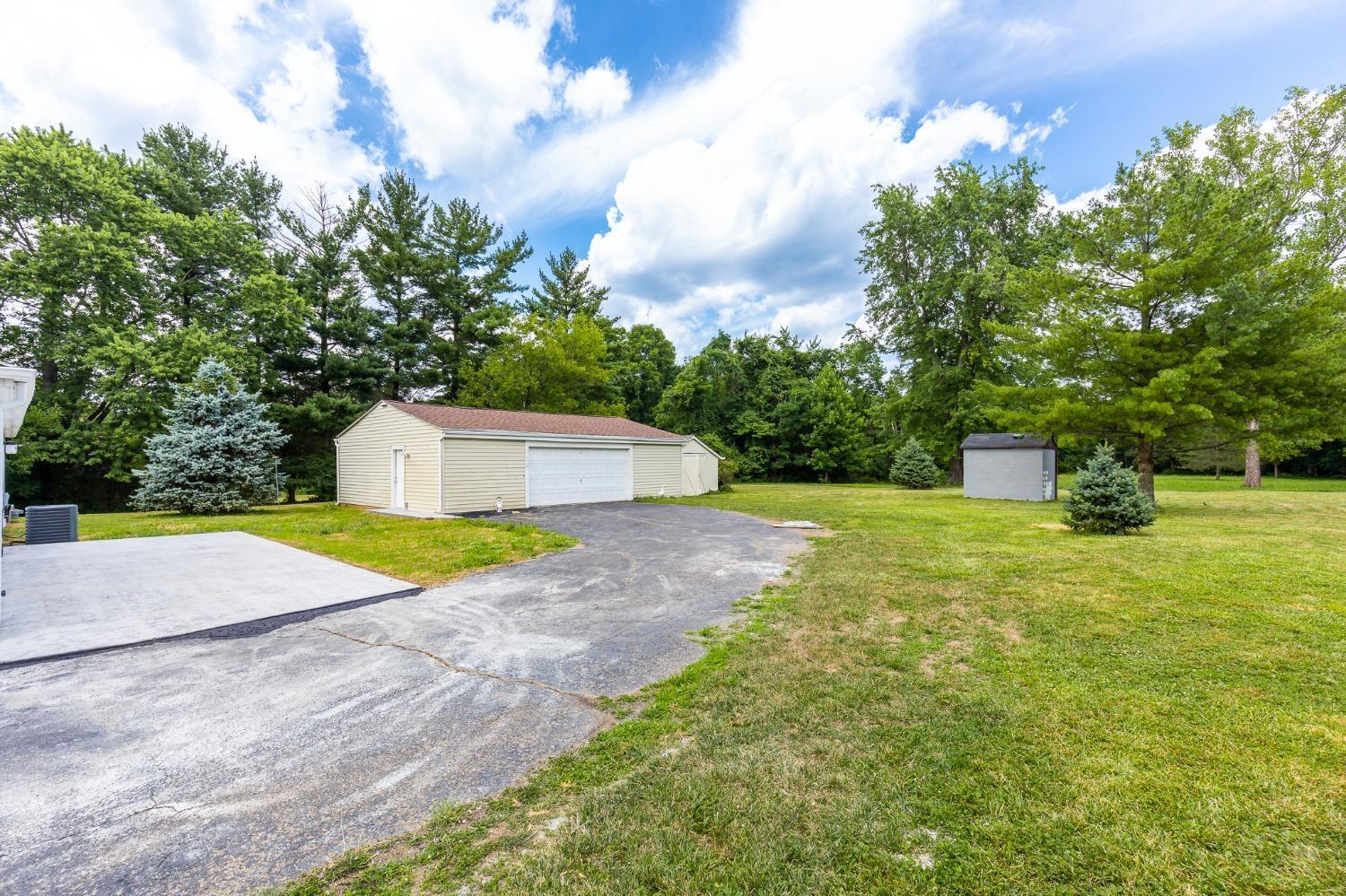 4618 Shephard Road Batavia, OH 45103 - Photo 3 of 33 Gallery Image 3
