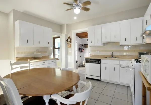 $2,295,000 | 69 Beach Avenue, Hull, MA 02045
