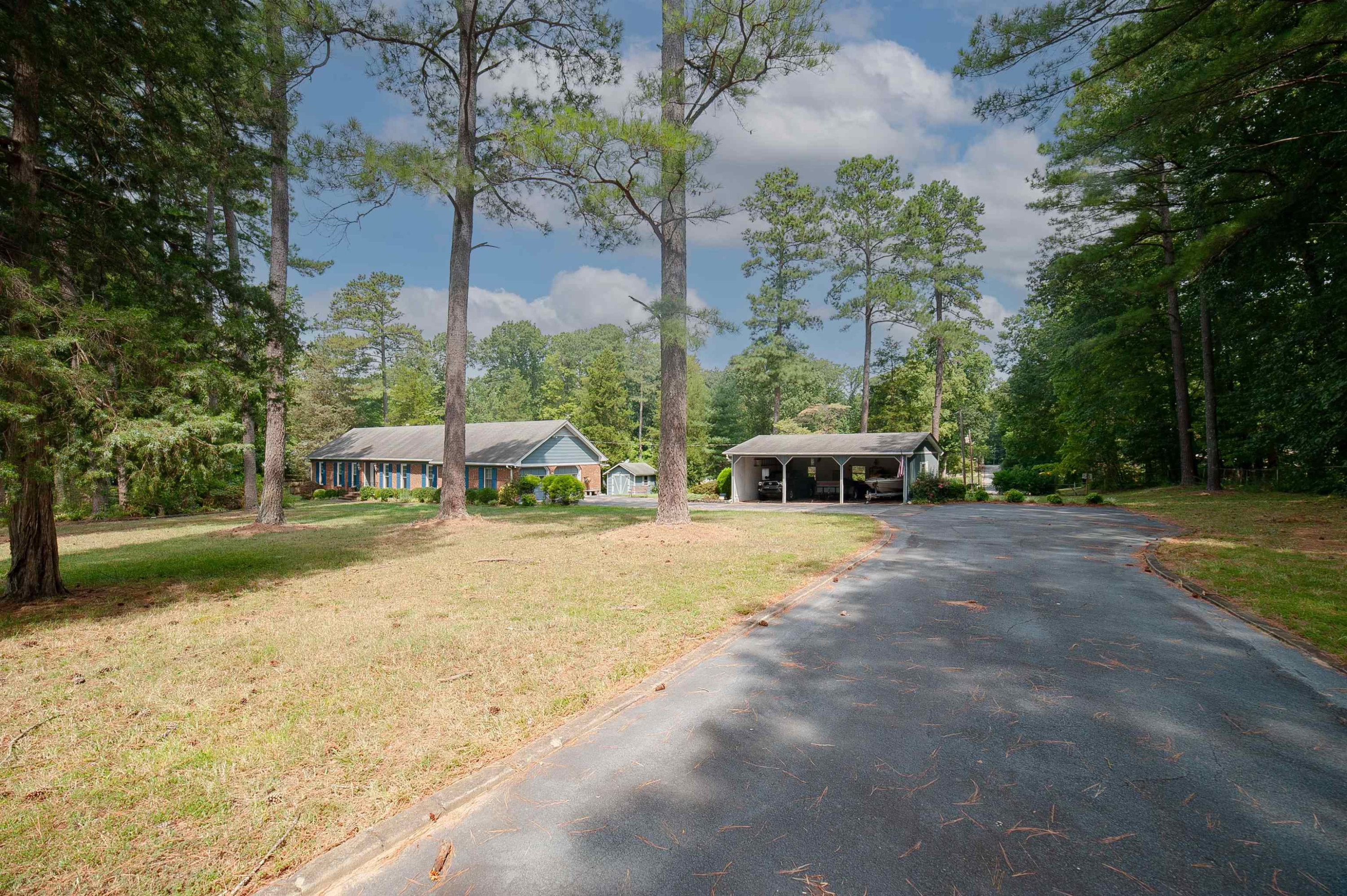 6500 King Lawrence Road Raleigh, NC 27607 - Photo 4 of 48 Photo 4