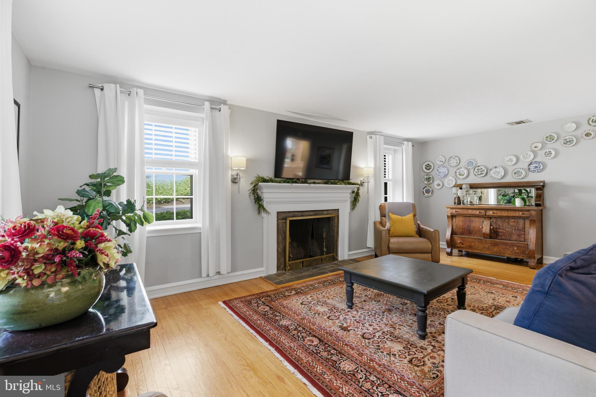 103 Harrogate Road Wynnewood, PA 19096 - Photo 4 of 50 Gallery Image 4