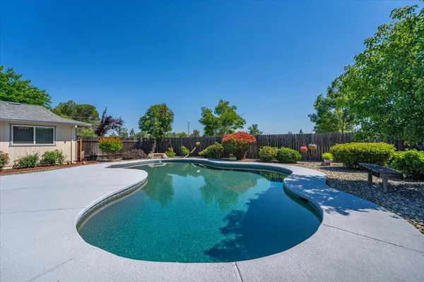 $479,900 | 5320 Maybelle Way, Anderson, CA 96007