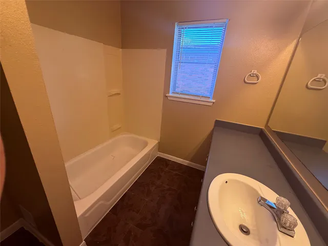 a view of utility room