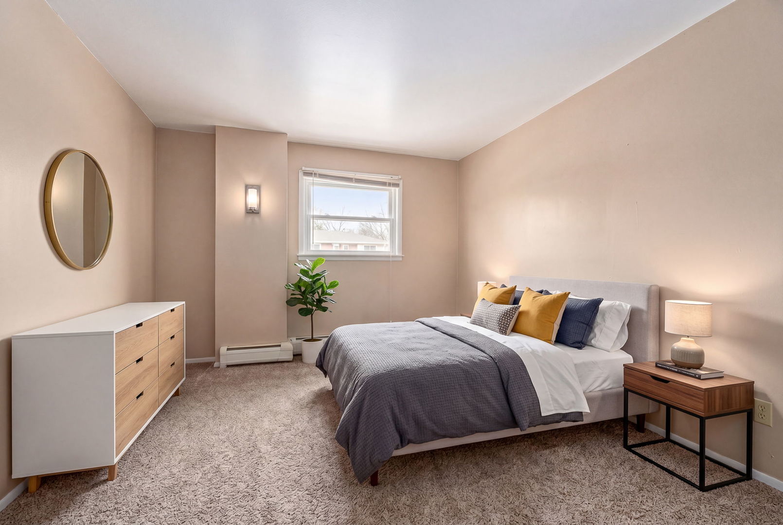 11S130 Madison Street Burr Ridge, IL 60527 - Photo 13 of 21 Gallery Image 13