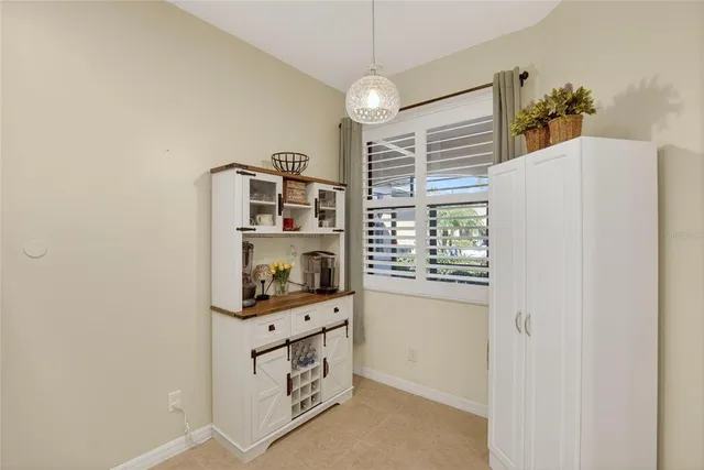 $305,000 | 220 Shell Falls Drive, Apollo Beach, FL 33572