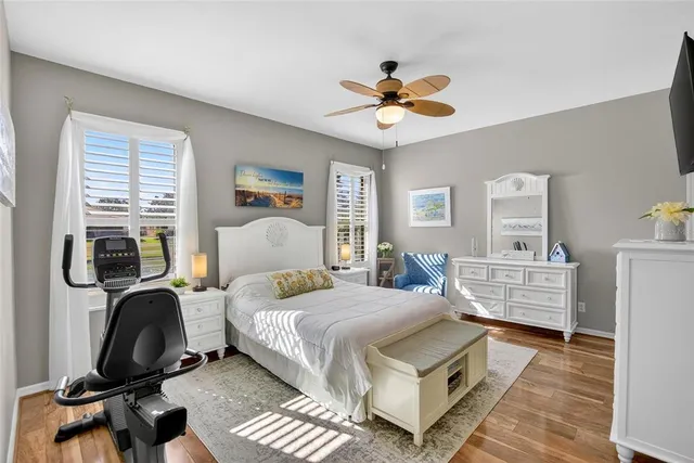 $305,000 | 220 Shell Falls Drive, Apollo Beach, FL 33572