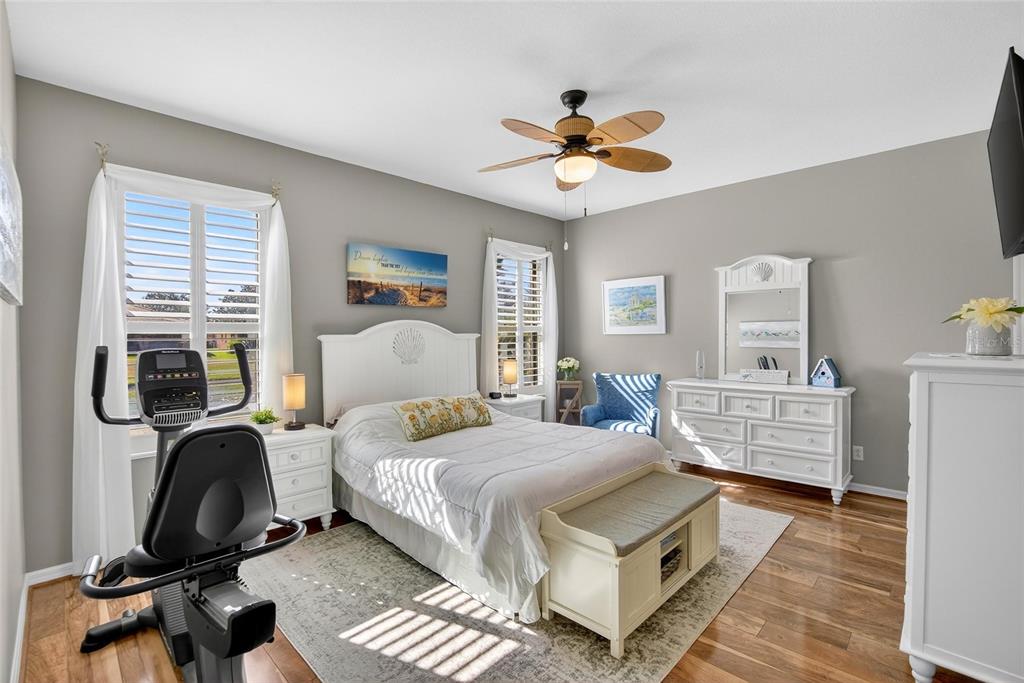 220 Shell Falls Drive Apollo Beach, FL 33572 - Photo 23 of 74