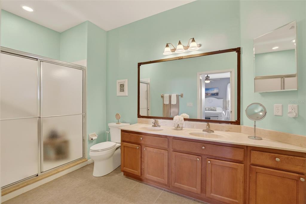 220 Shell Falls Drive Apollo Beach, FL 33572 - Photo 27 of 74