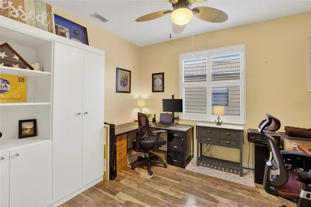 $305,000 | 220 Shell Falls Drive, Apollo Beach, FL 33572