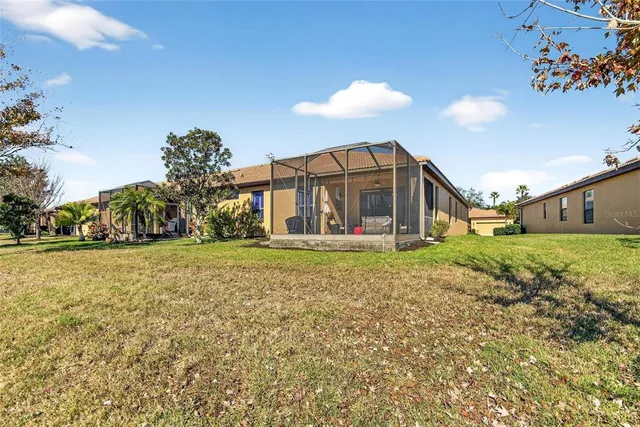 $305,000 | 220 Shell Falls Drive, Apollo Beach, FL 33572