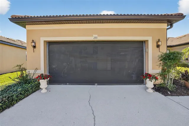 $305,000 | 220 Shell Falls Drive, Apollo Beach, FL 33572