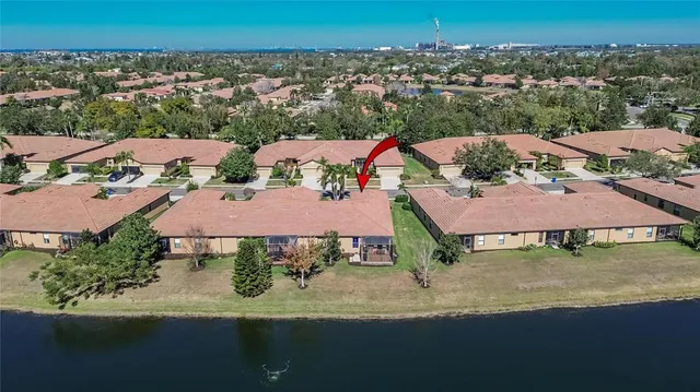 $305,000 | 220 Shell Falls Drive, Apollo Beach, FL 33572