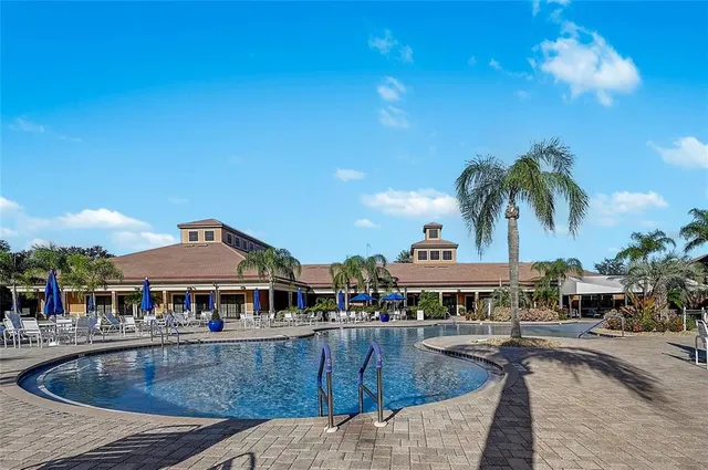 $305,000 | 220 Shell Falls Drive, Apollo Beach, FL 33572