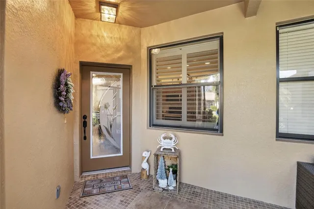 $305,000 | 220 Shell Falls Drive, Apollo Beach, FL 33572