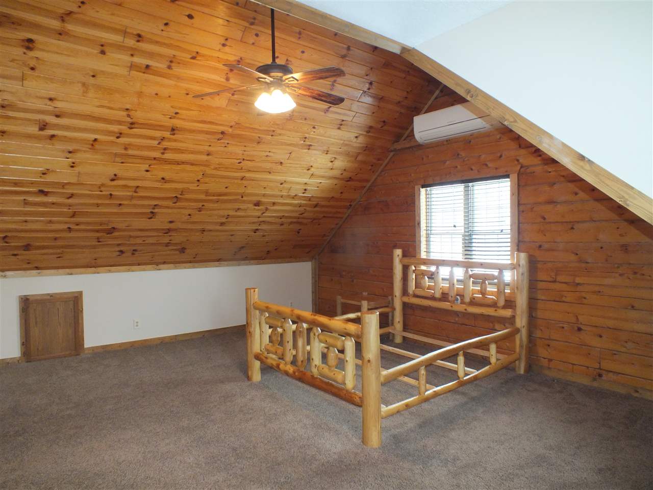 682 Kettle Lake Road Kalkaska, MI 49646 - Photo 23 of 59 1809842-22.JPG
