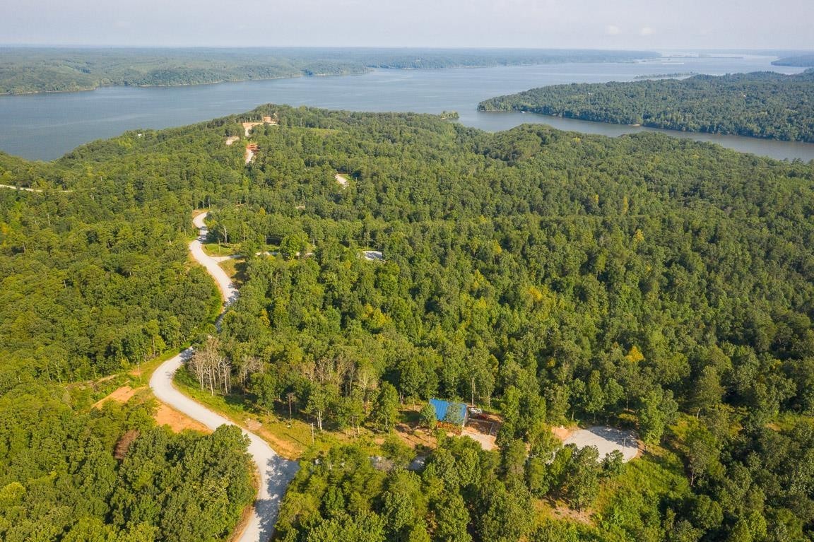 0 Pelican Court Waverly, TN 37185 - Photo 5 of 6 a view of a lake