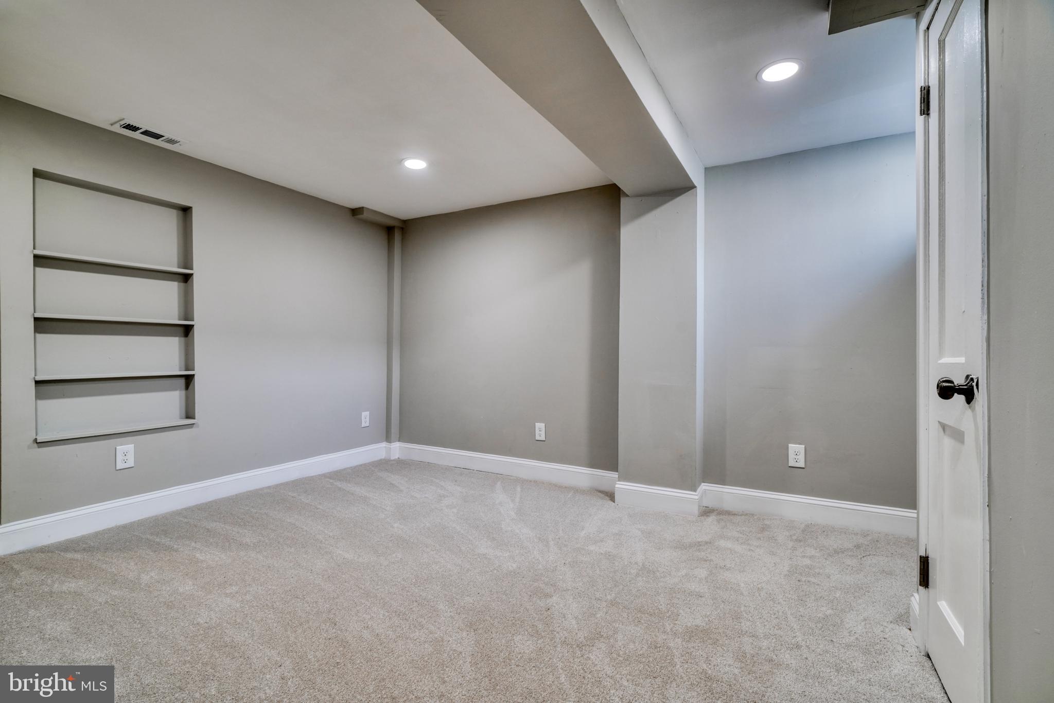 1631 Manor Road Dundalk, MD 21222 - Photo 38 of 52 Gallery Image 38