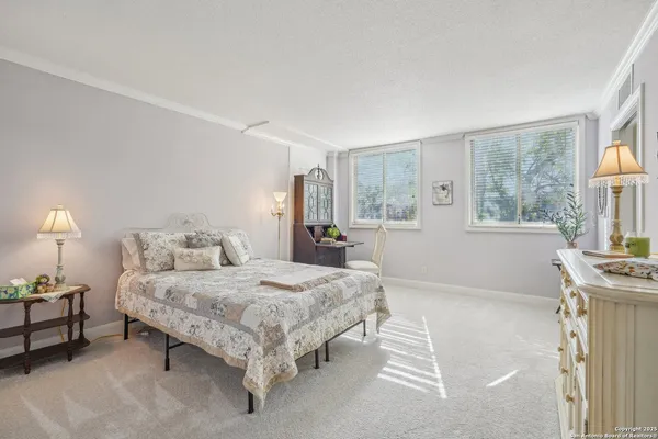 $429,500 | 1000 Guadalupe Street, Unit 1D & G3, Kerrville, TX 78028