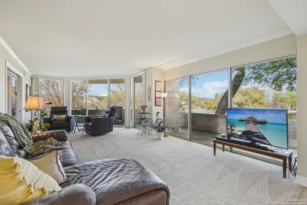 $429,500 | 1000 Guadalupe Street, Unit 1D & G3, Kerrville, TX 78028