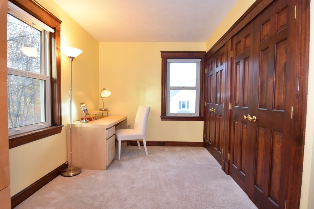 184 Anderson Road Marlborough, MA 01752 - Photo 12 of 27 Gallery Image 12