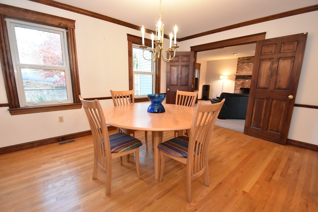 184 Anderson Road Marlborough, MA 01752 - Photo 3 of 27 Gallery Image 3