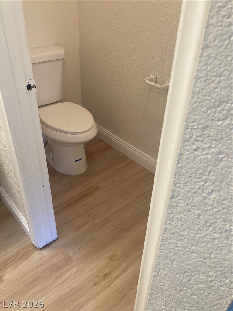 1828 North Decatur Boulevard, Unit 201 Las Vegas, NV 89108 - Photo 28 of 30 Partial Master Bathroom