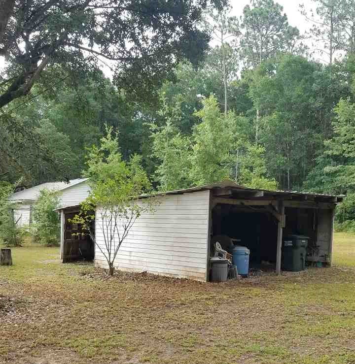 8600 Troy Drive Elberta, AL 36530 - Photo 10 of 18 carport/shed
