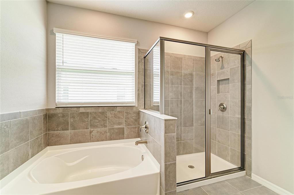 11007 Tamarack Place Parrish, FL 34219 - Photo 17 of 40 Gallery Image 17