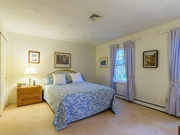 5 Highfields Wayland, MA 01778 - Photo 18 of 23