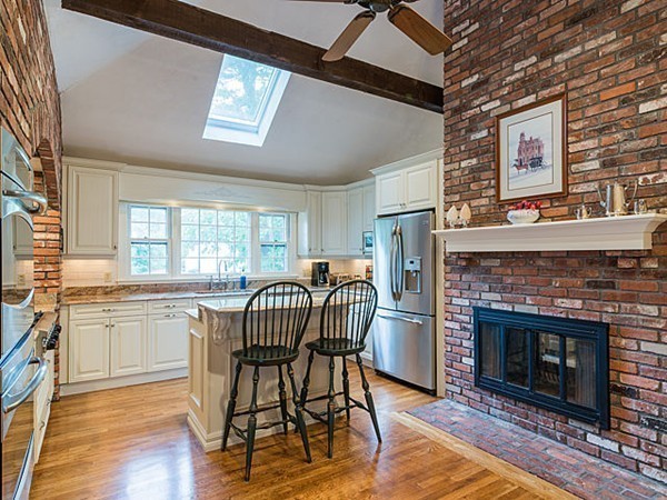 5 Highfields Wayland, MA 01778 - Photo 7 of 23