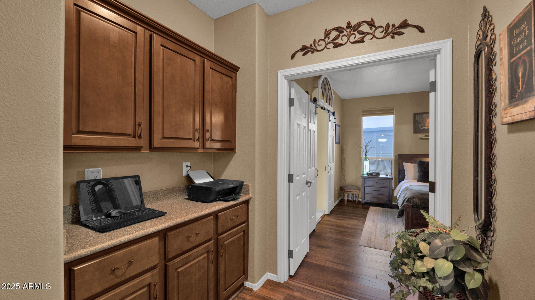 3301 South Goldfield Road, Unit 6014 Apache Junction, AZ 85119 - Photo 29 of 57 Hallway