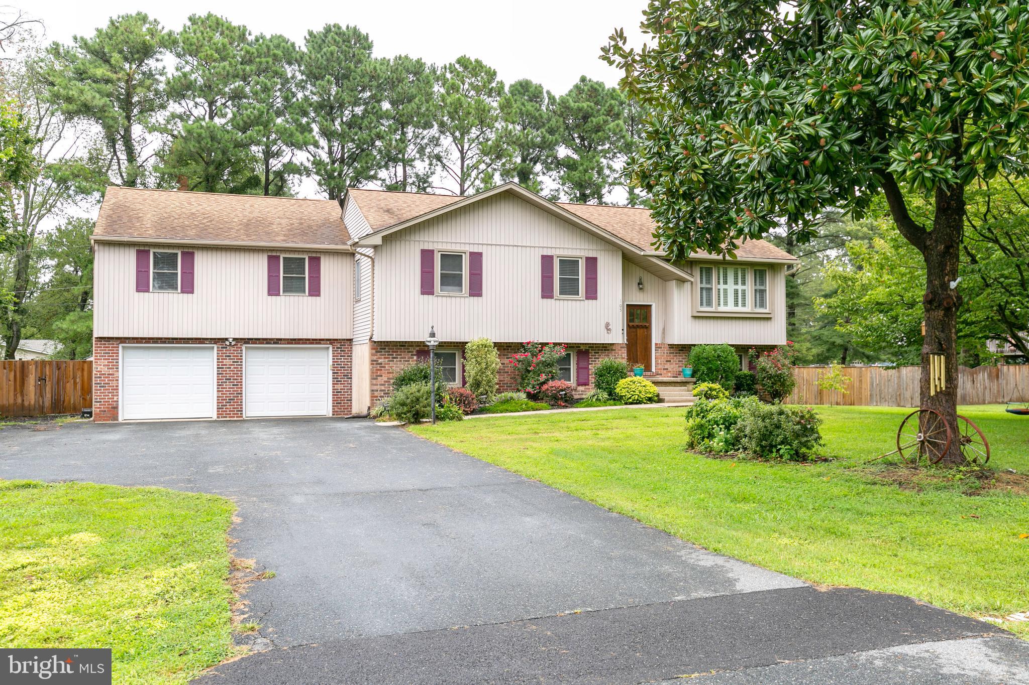 105 Rutledge Road Queenstown, MD 21658 - Photo 2 of 57 Ample Parking for Cars, Boat or RV
