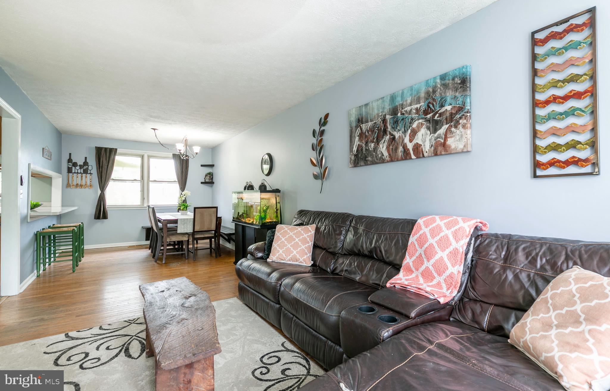105 Rutledge Road Queenstown, MD 21658 - Photo 8 of 57 Open concept is great for entertaining!