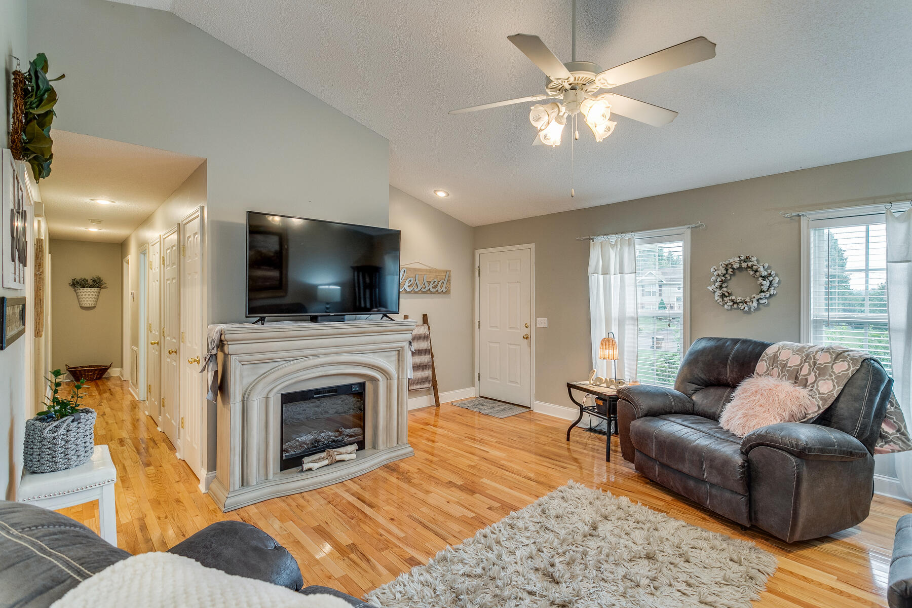210 Maple Ridge Drive Jonesborough, TN 37659 - Photo 11 of 46 012