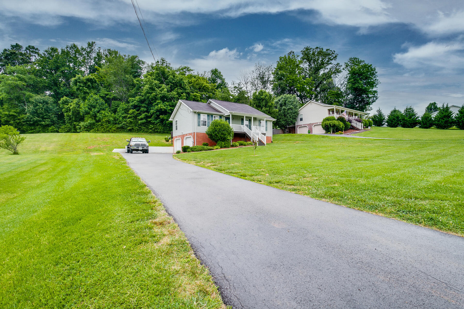 210 Maple Ridge Drive Jonesborough, TN 37659 - Photo 4 of 46 004