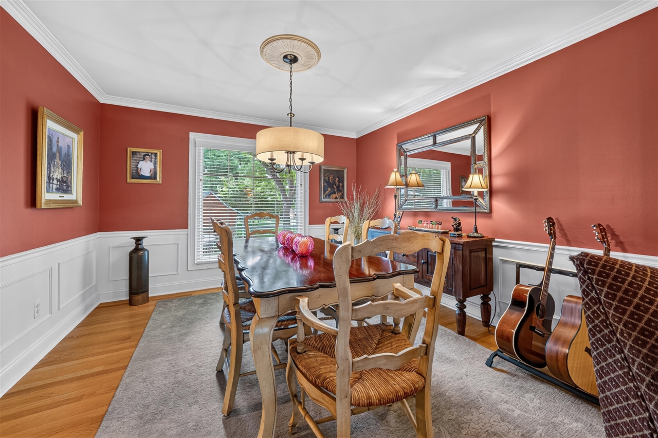 864 Great Oaks Boulevard Rochester, MI 48307 - Photo 3 of 23