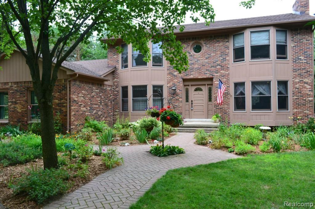 644 East Buell Road Rochester, MI 48306 - Photo 1 of 34 DSC_0332.jpg